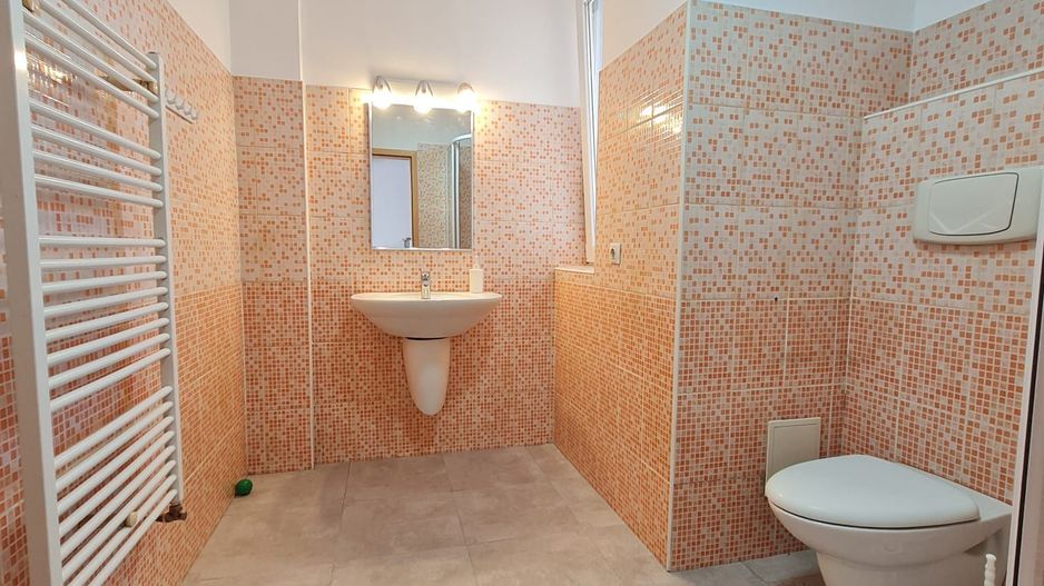 Apartament cu 3 camere de închiriat în zona Odobescu - Poză 14