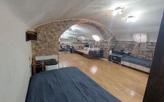 Apartament 2 camere, in zona centrala - Poză 1