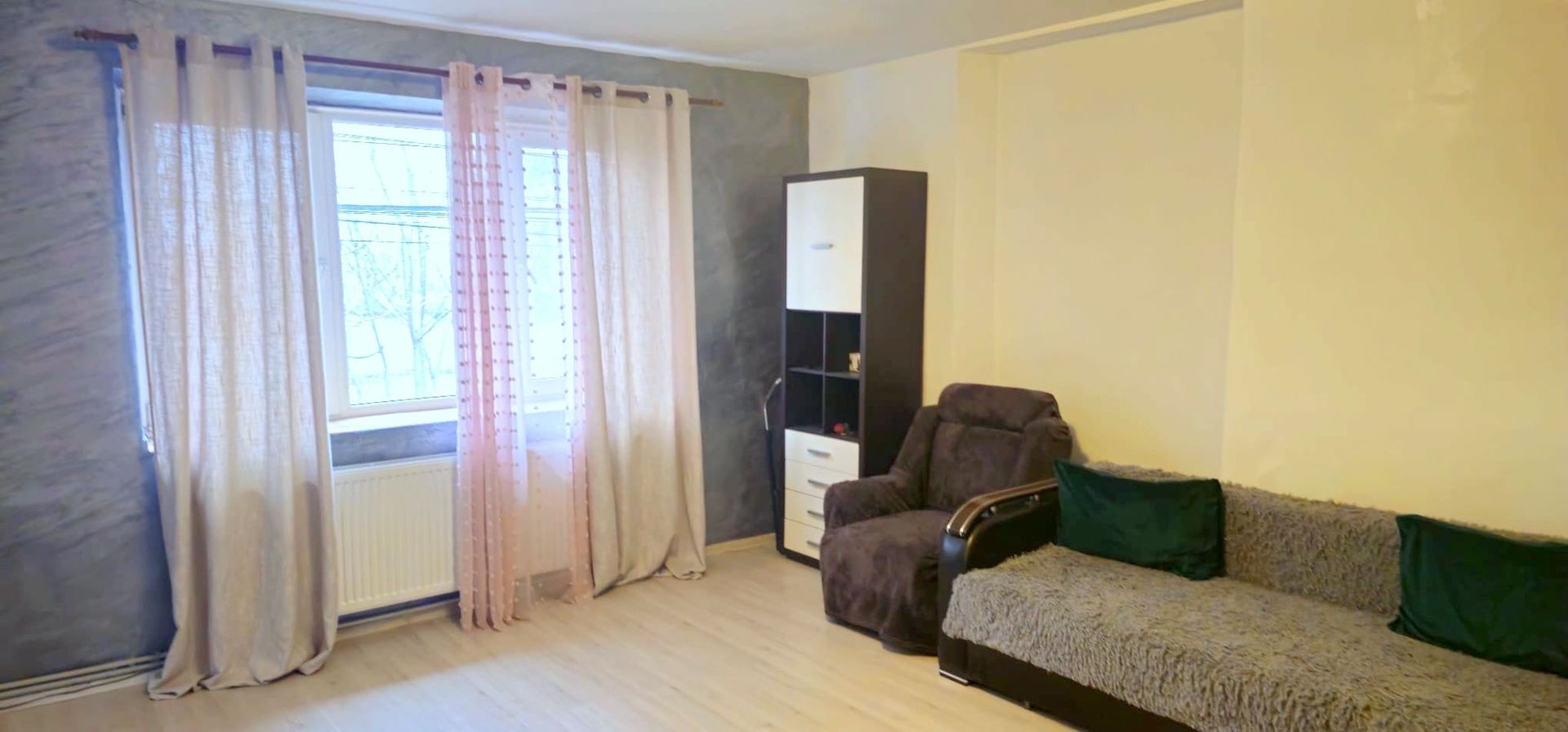 Apartament cu 2 camere, 70 mp -  Casa - zona centrala - Poză 18