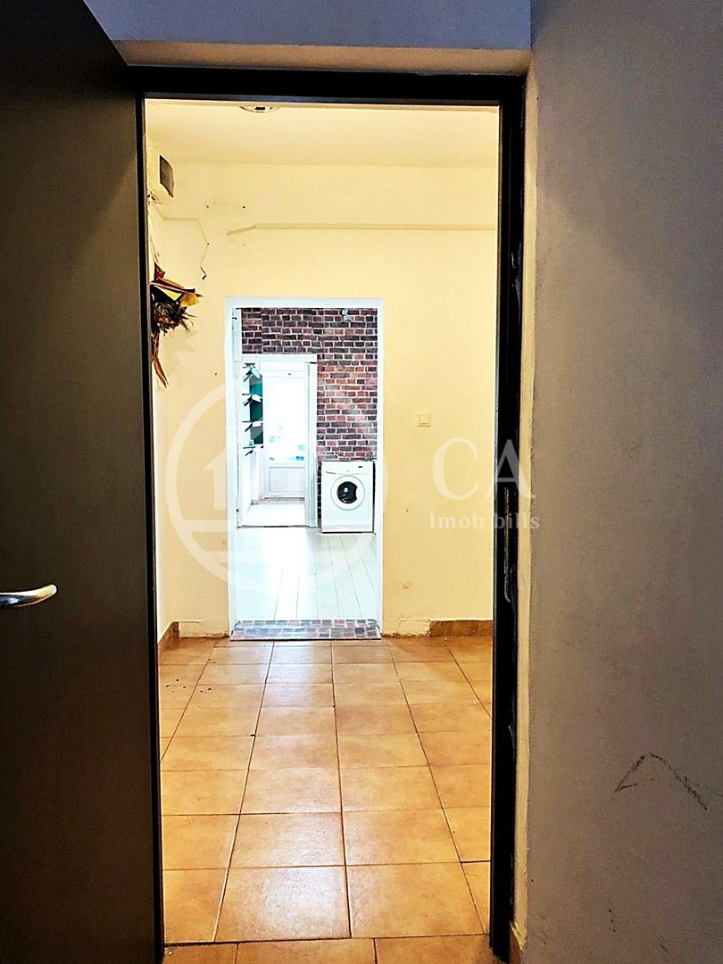 Spatiu comercial de inchiriat cu 3 camere pe Stefan cel Mare, Oradea - Poză 5