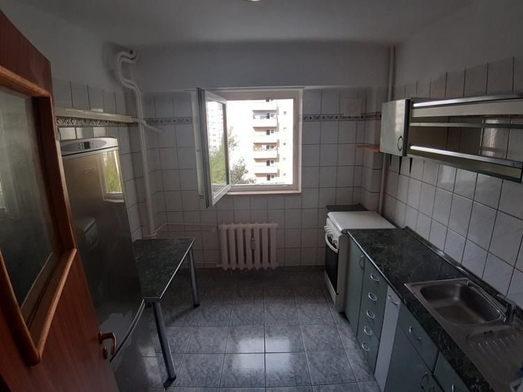 Apartament 2 camere mobilat, etaj 5, bloc reabilitat, zona Vitan - Poză 4