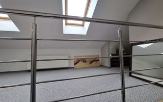 Apartament pe 2 nivele intrare Dumbravita - Poză 28