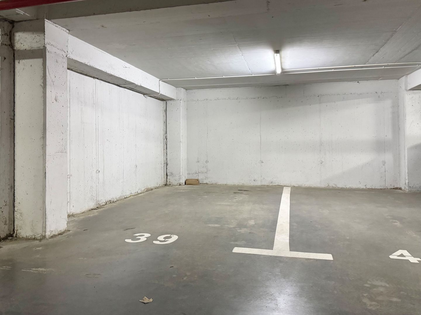 Apartament modern, lift și parcare – zona Calea Lipovei - Poză 37