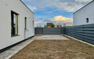 Eleganță, confort și liniște – Casă nouă în Balotești - Poză 16