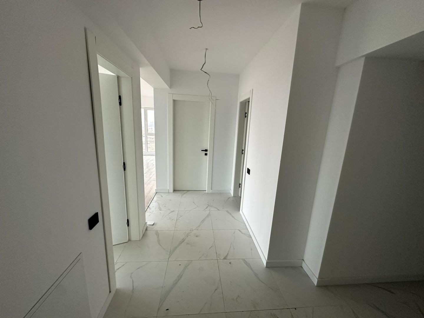 Apartament 3 camere  decomandat  Astorium life Bloc A - Poză 12