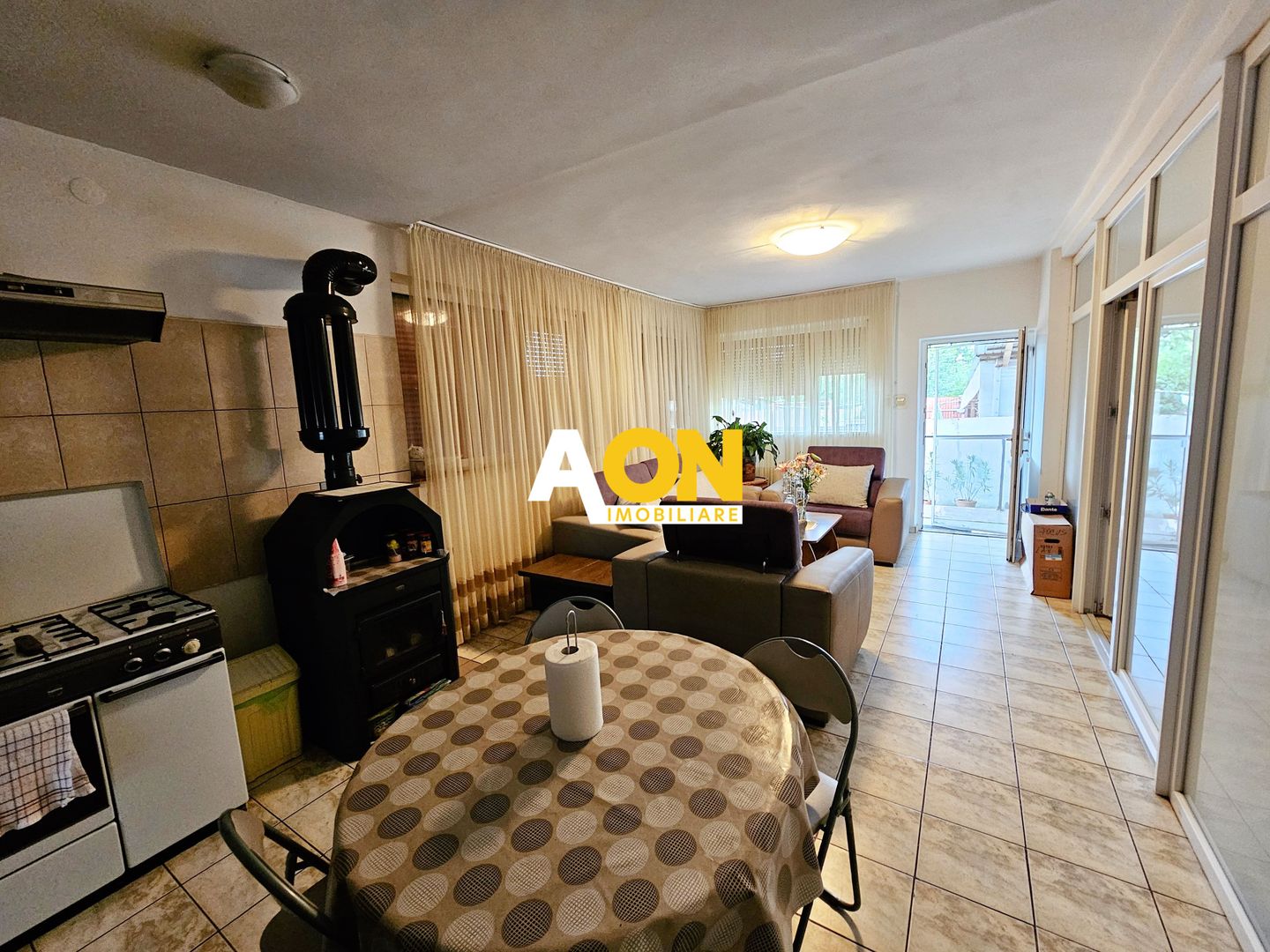 Casa 4 camere, S+P+1, semifinisata, 1424 mp teren, Oarda de Jos - Poză 9