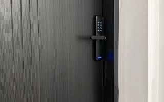 Inchiriez apartamemt 1 camera decomandat cu balcon si debara 50 m - Poză 8