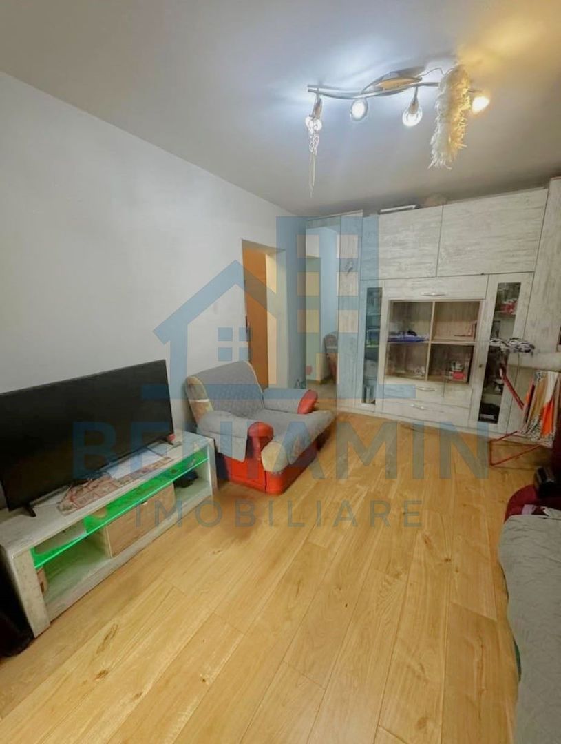 Apartament 2 camere Calea Bucuresti etaj 2 -centrala -47mp - Poză 3