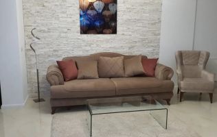 Apartament 2 camere de vanzare - Piscina exterioara - Ocazie