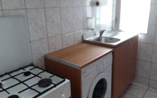 Apartament 3 camere | Etaj 3 | Balcon | 55 MPU | Mihai Viteazul - Poză 4