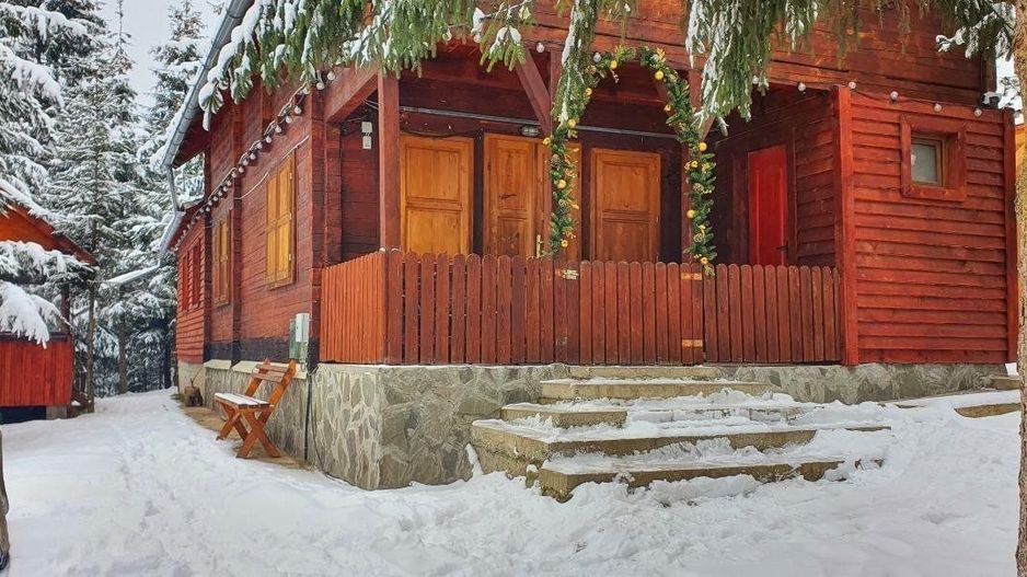 Cabană de vânzare-complet utilată, ideală pentru regim hotelier. - Poză 23