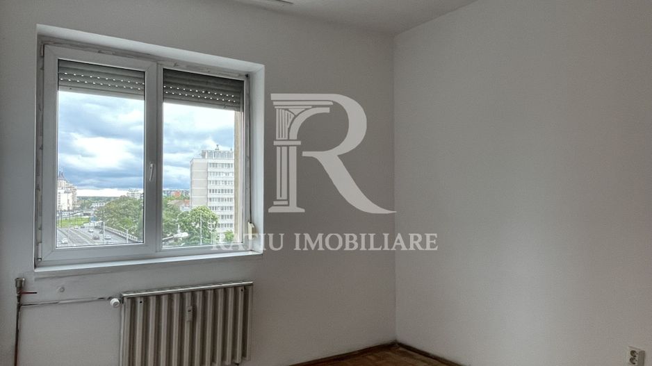 Apartament cu 3 camere | Magheru | Oradea - Poză 2