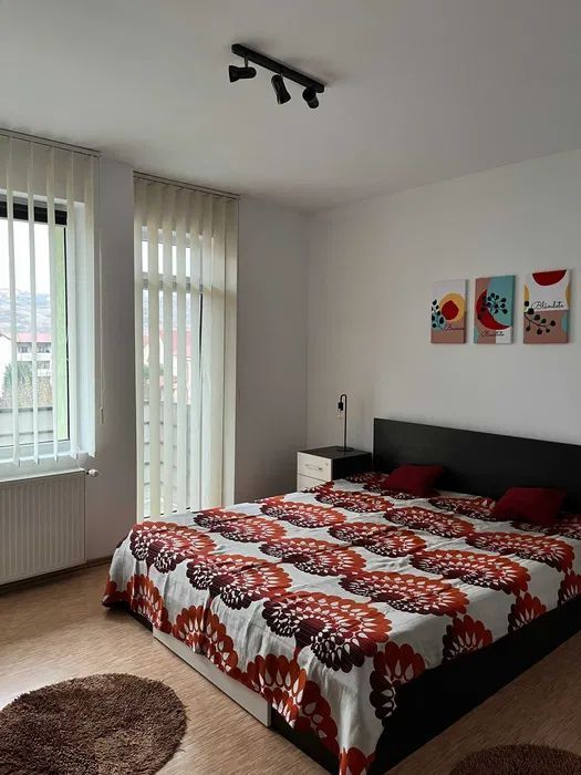 Apartament 3 Camere | 90 Mp+ 2 Balcoane + Parcare + Beci - Poză 5