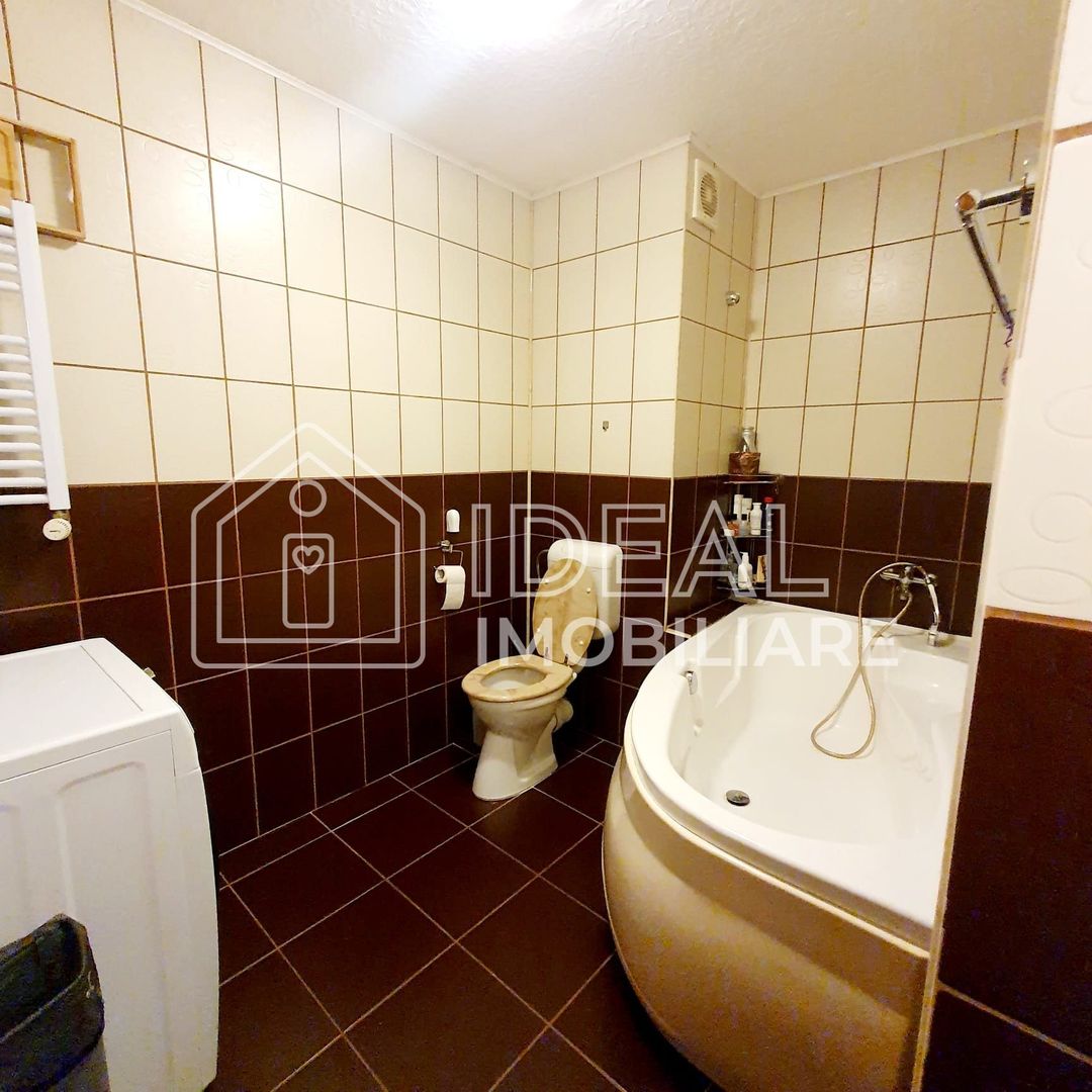 Apartament 3 camere si terasa zona Ciresica - Poză 5