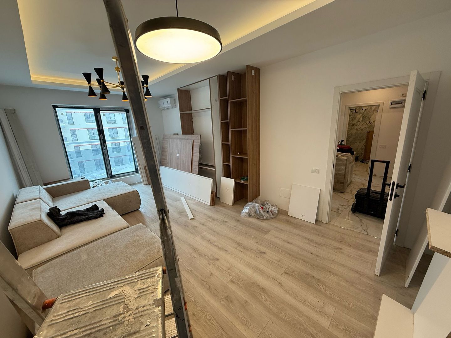 De vanzare | Apartament 2 Camere | Exigent Faza 5 | Lujerului - Poză 1