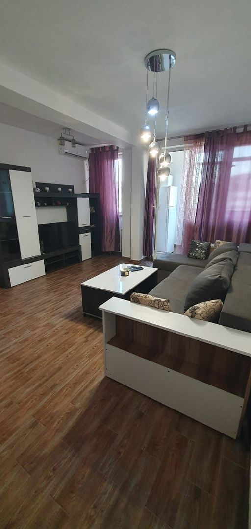 De inchiriat apartament 2 camere Militari Residence - Poză 1