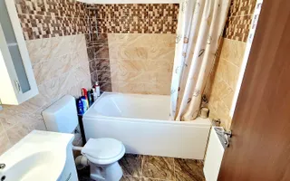 Oferim spre inchiriere, Casa-Duplex cu 4 camere in Dumbravita aproape de Lidl - Poză 18