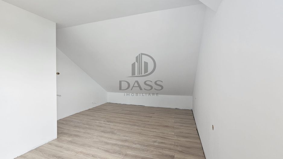 Garsoniera pe doua niveluri Stefan cel Mare Sibiu - Poză 1