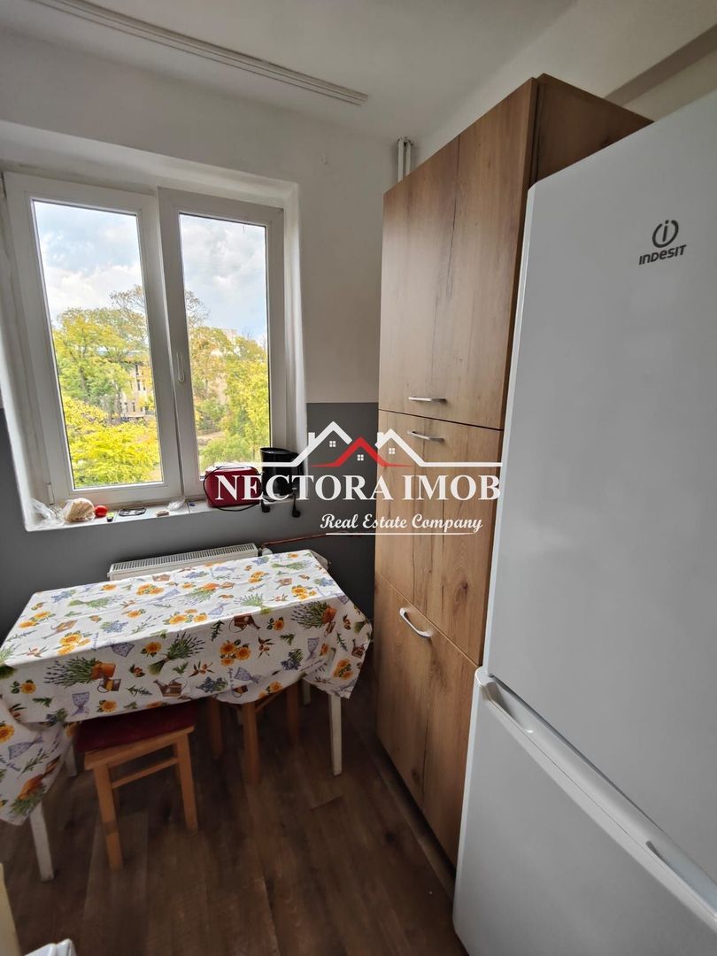 NECTORA IMOB-Apartament Ultracentral 2 camere, 40 mp, Etaj 3, Medicina - Poză 3