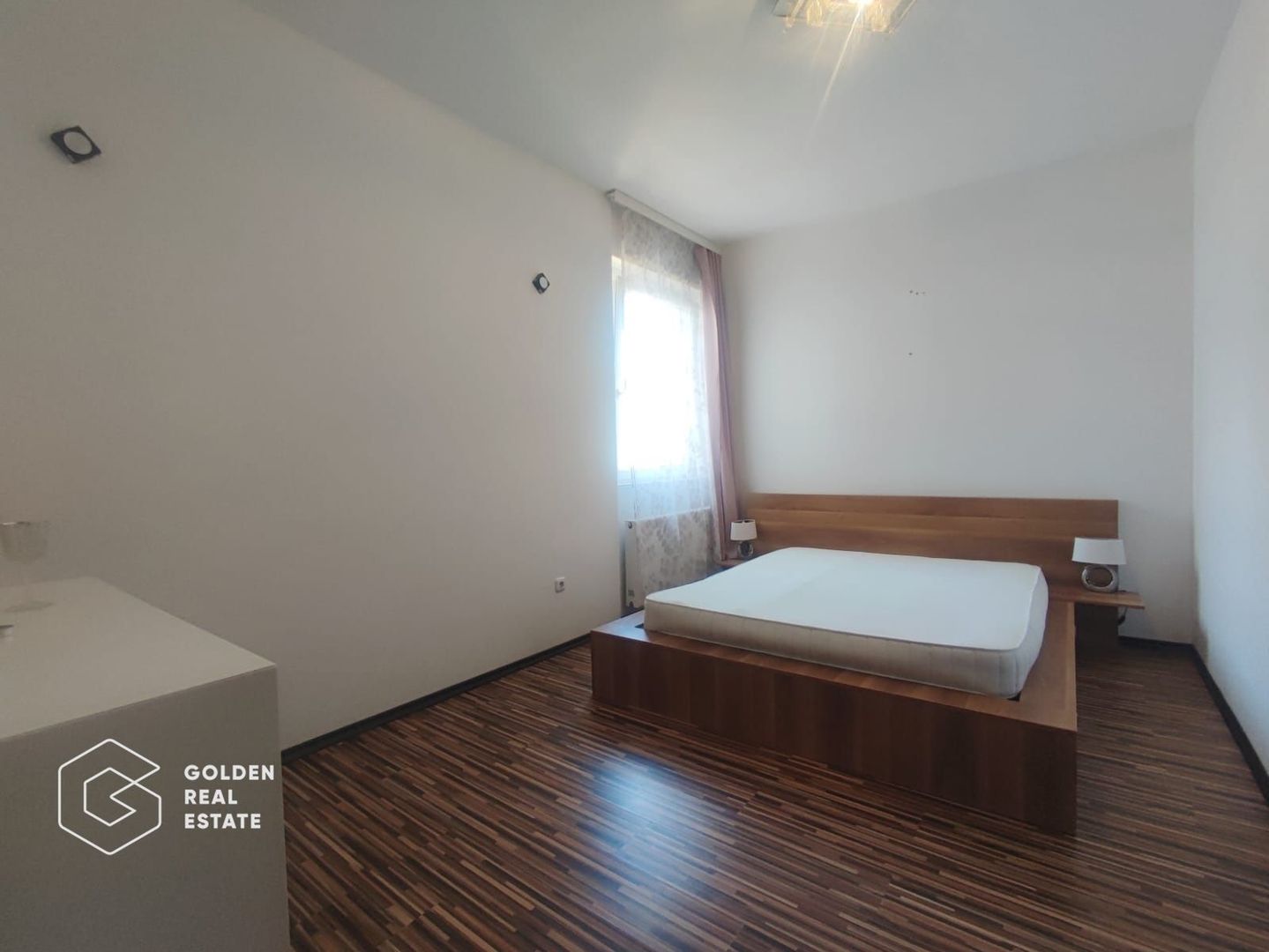 Penthouse cu 2 camere, balcon mare, parcare acoperita, Ared Uta - Poză 3