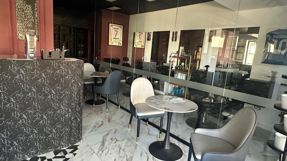 Spatiu Comercial + Terasa 23 August Otopeni Cafeanea Barbershop Birou - Poză 13