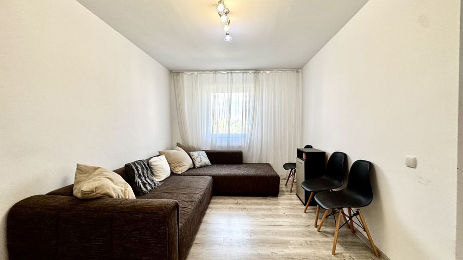 Apartament 4 camere, spațios, in zona Centralǎ- Piața Mǎrǎști - Poză 1