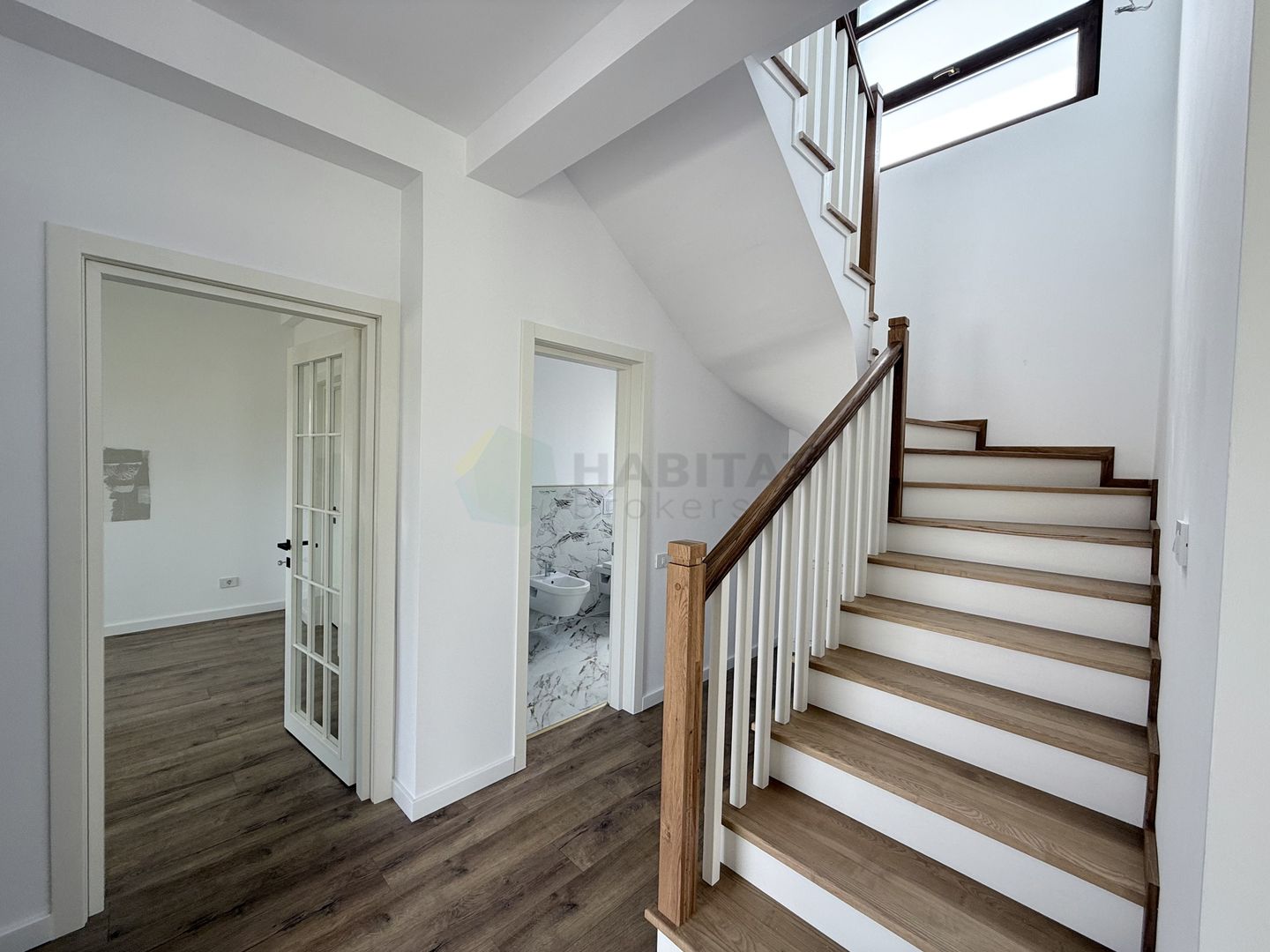 Vila Individuala 4 camere, curte 380 mp Lacul Pasarea - Poză 16