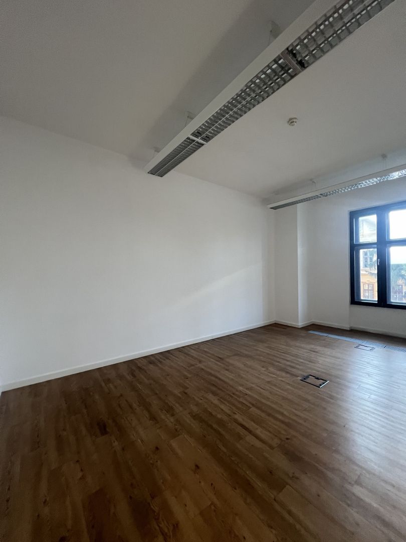 Birouri zona centrală - Poză 12