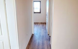 Oferim spre vanzare casa-duplex cu 4 camere si 3 bai situata in Giroc - Poză 9
