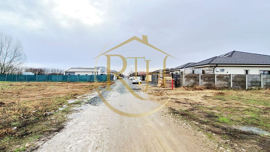 Oferim spre vanzare 2 parcele de teren, Mosina Noua vis-a-vis de Mega Image - Poză 7