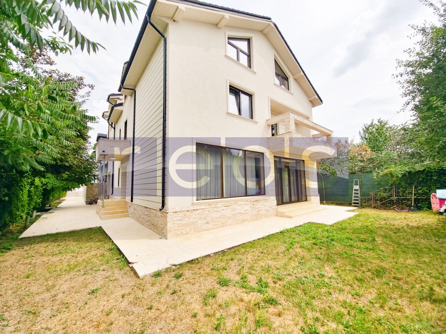 VANZARE/VILA INEDITA / PIPERA - Poză 37