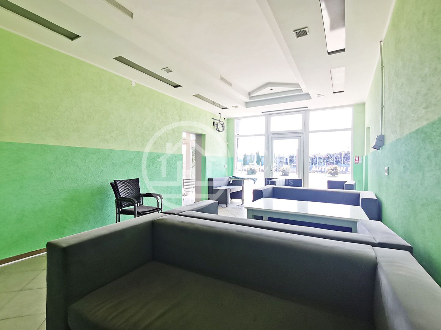 Spatiu comercial de inchiriat cu 3 camere in Alesd, Bihor - Poză 4