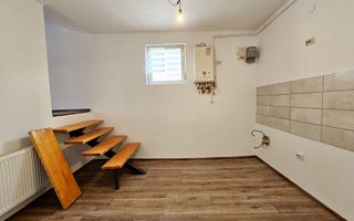 Casa de locuit si spatiu comercial, Cetate - Poză 4