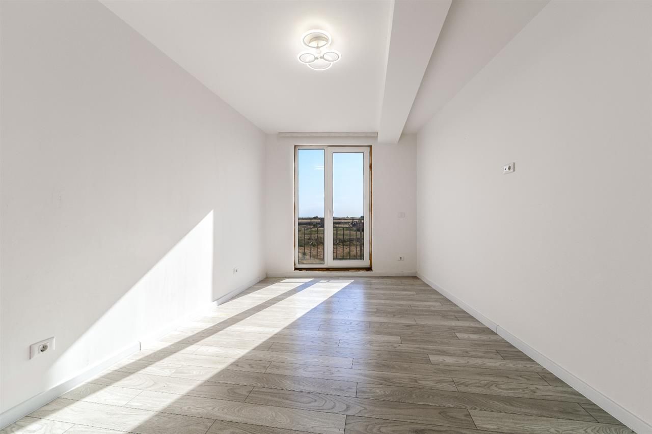 Duplex P+E 4 camere 2 bai Urseni - Poză 11