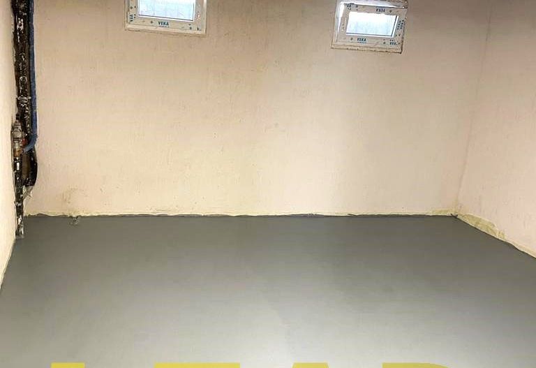 Casa renovata complet! 210 mp utili pe teren de 548 mp! - Poză 13