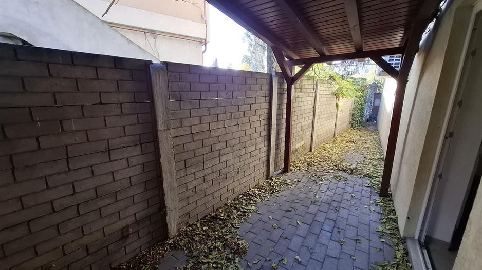 Casa D+P+2 E Elisabetin-Balcescu 7 locuri de parcare birouriclinicaetc - Poză 9