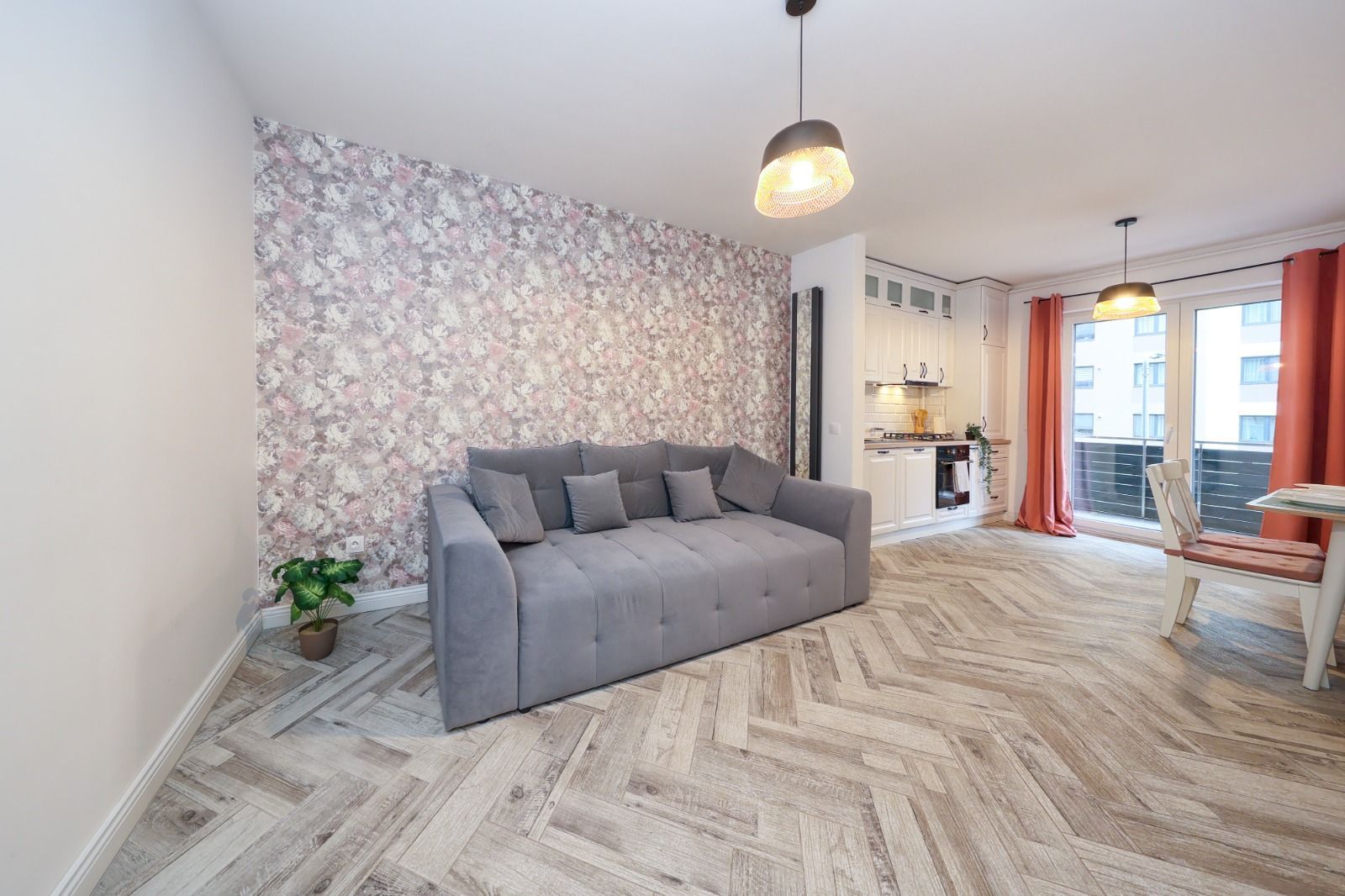 Studio Modern 49 mp | Decomandat | Lângă Coresi Mall | - Poză 2