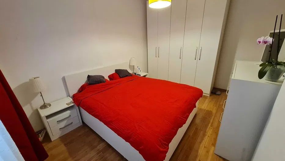 Apartament Spațios cu Terasă și Garaj | Zona Tineretului | 68 mp Utili - Poză 3