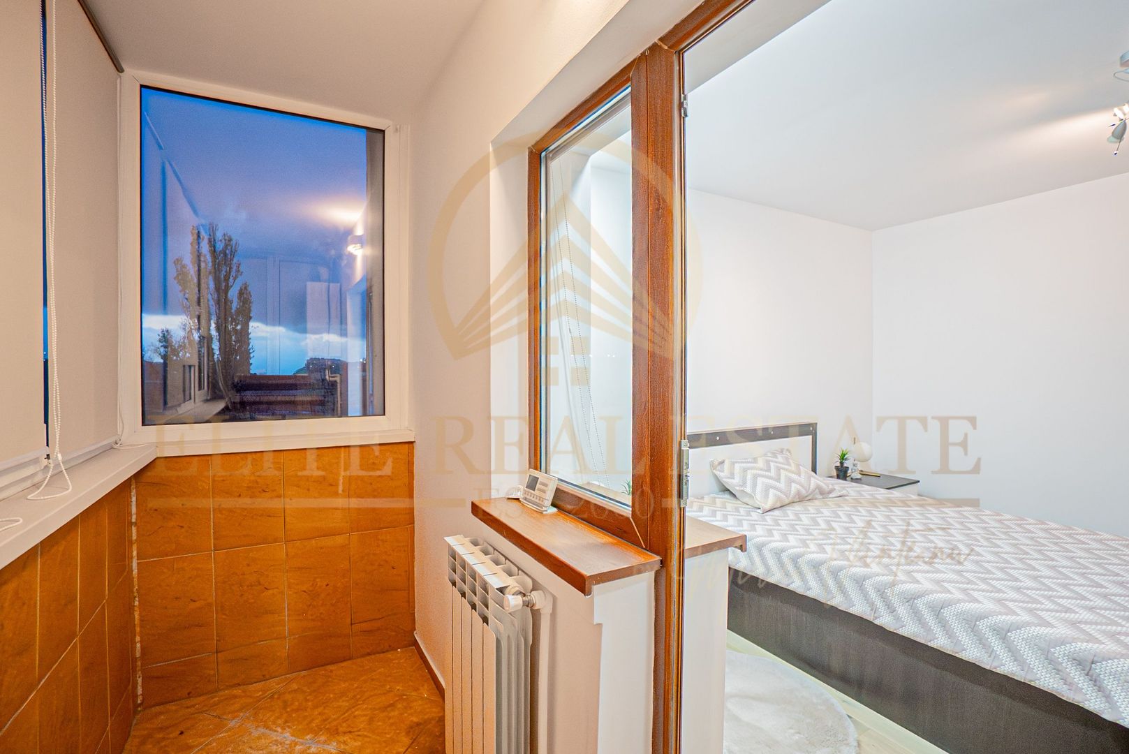 Gara - Vânzare apartament cu 2 camere, mobilat si utilat - Poză 18