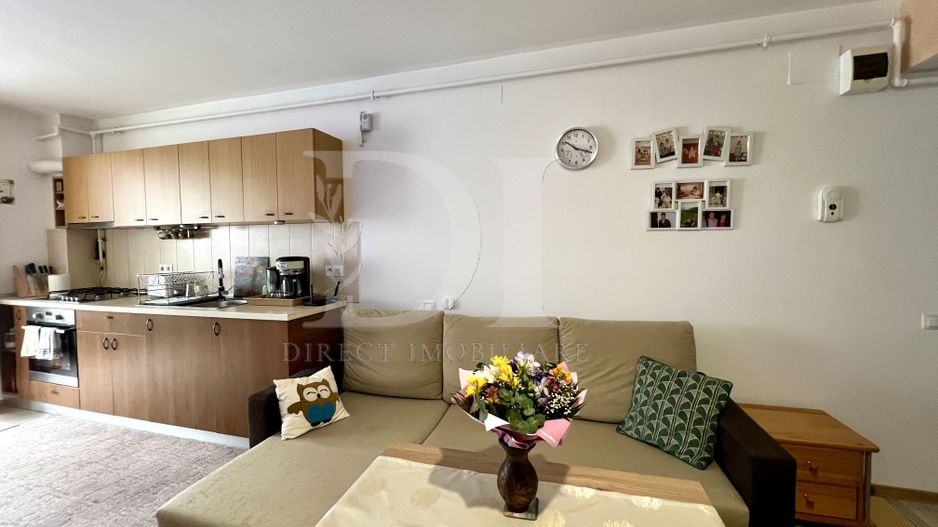 Apartament trei camere / Parcare / Zona Florilor - Poză 11