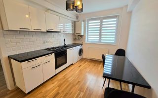 Apartament cu 2 Camere, Decomandat, Complet Mobilat, Zona Cetate - Poză 3