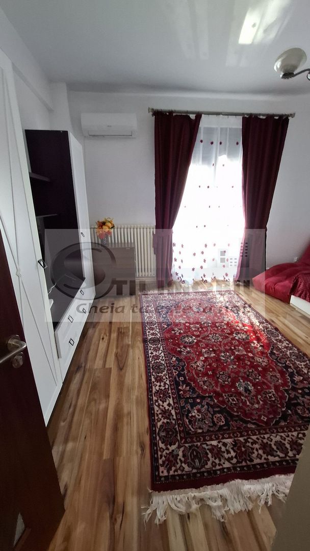 Apartament 2 camere decomandat mobilat Copou-Lic.Negruzzi 168000 euro - Poză 8