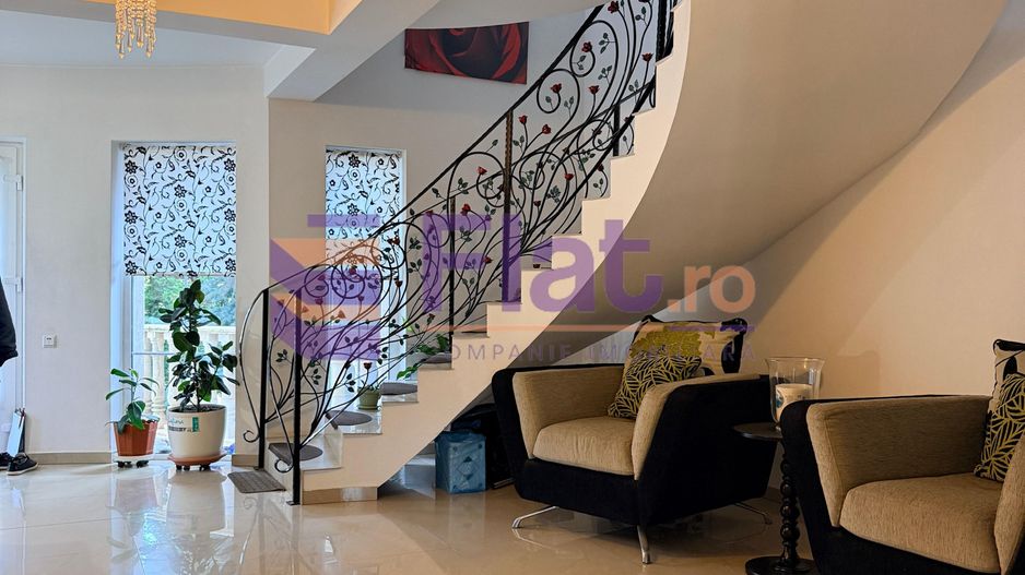 Casă spațioasă și elegantă cu teren  – Sânpetru - Poză 11
