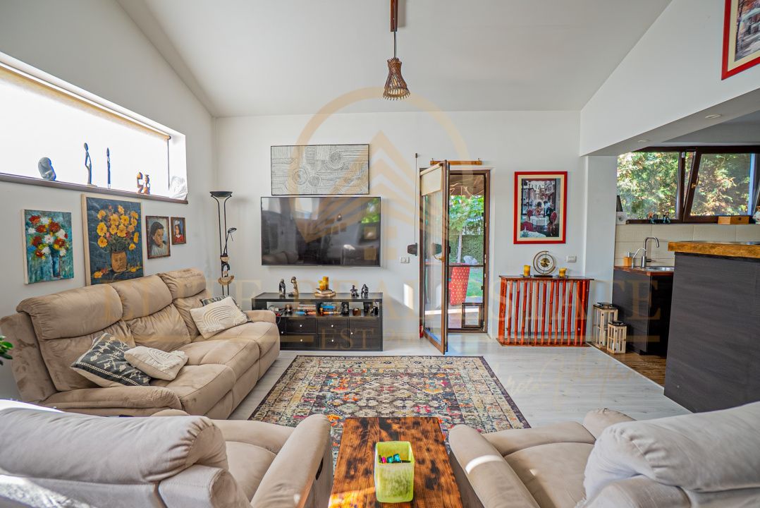 Viluta cocheta cu curte frumoasa in Mamaia Sat! - Poză 7