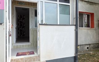 DE ÎNCHIRIAT - Spațiu comercial cu 1 cameră, parter, zona GARĂ; - Poză 1
