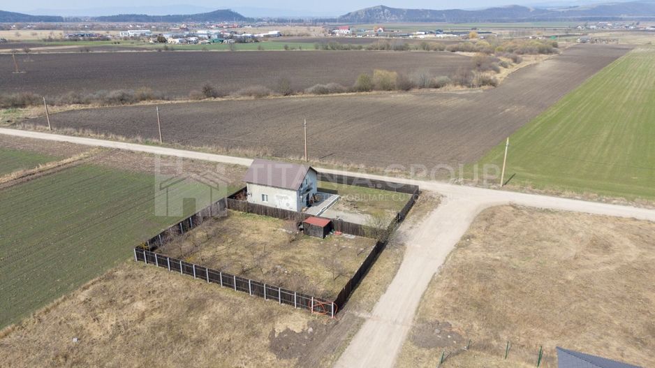 Teren 500 mp, împrejmuit, curent și internet pe teren, cu proiect și autorizație - Poză 22