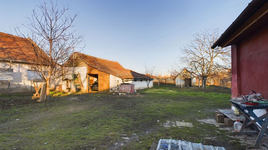 Casa Comloșu Mare, la 50 km de Timișoara - Poză 19