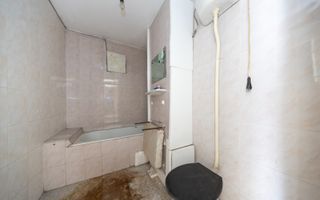 Triaj-Coresi-3 camere+2 bai-70 mp utili NERENOVAT - Poză 10