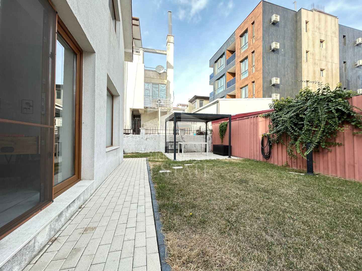 Vilă P+1 Mamaia Nord | 308 mp | 6 Camere | 6 băi | 6 locuri de parcare - Poză 28