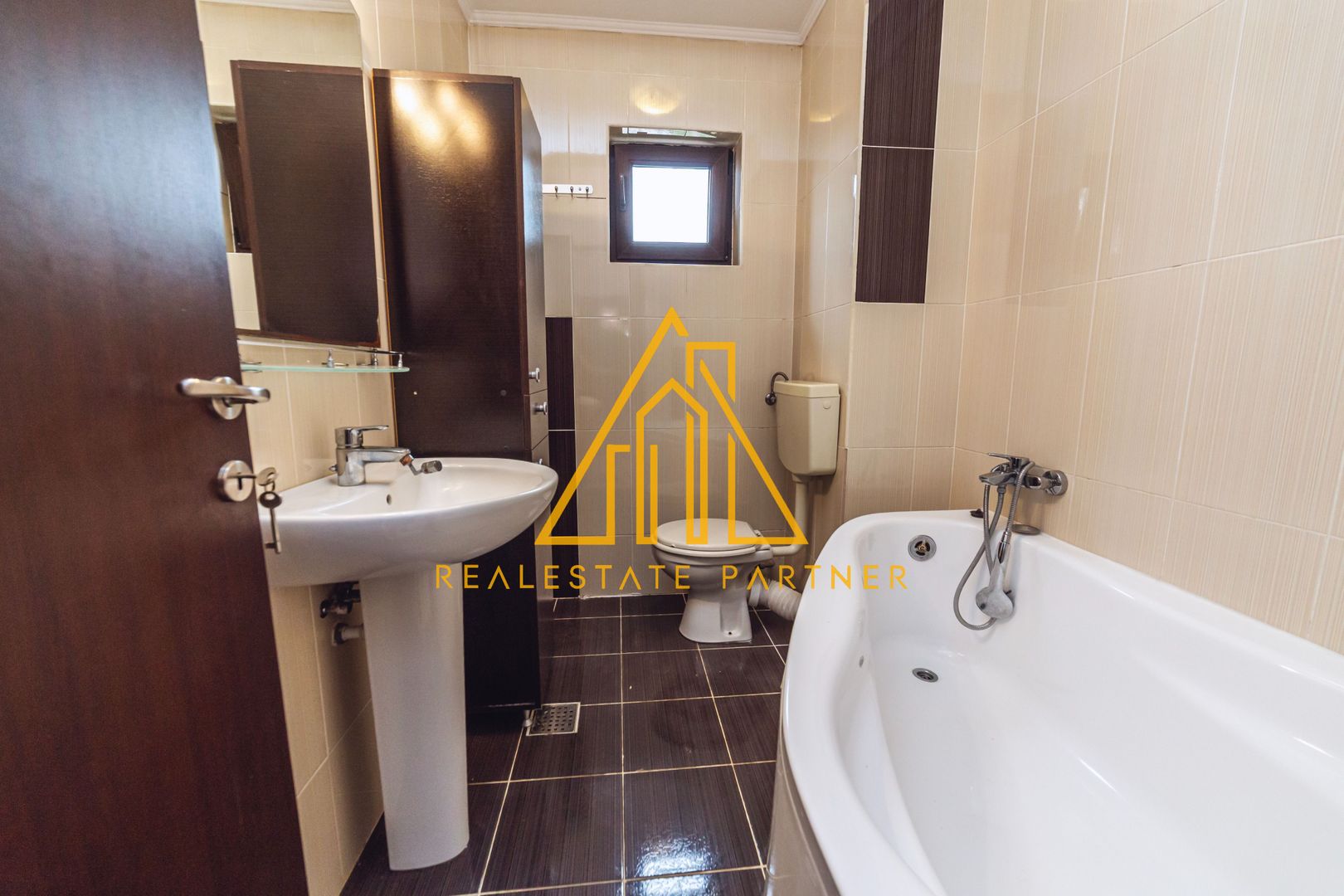 Apartament luminos, completat de spații utile și confortul de care ai nevoie! - Poză 31